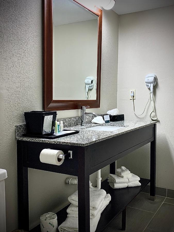 Quality Inn Oklahoma City South Buitenkant foto